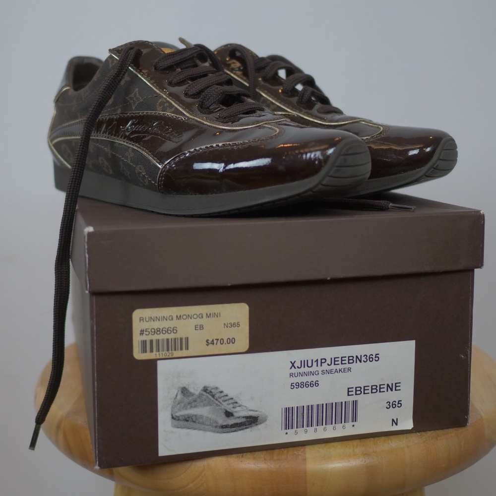 Louis Vuitton Running Sneakers